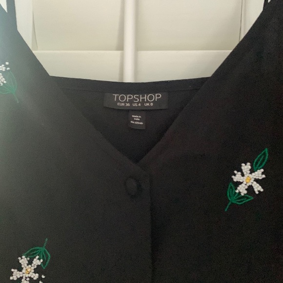 Top Shop flower beaded tank - Picture 2 of 4
